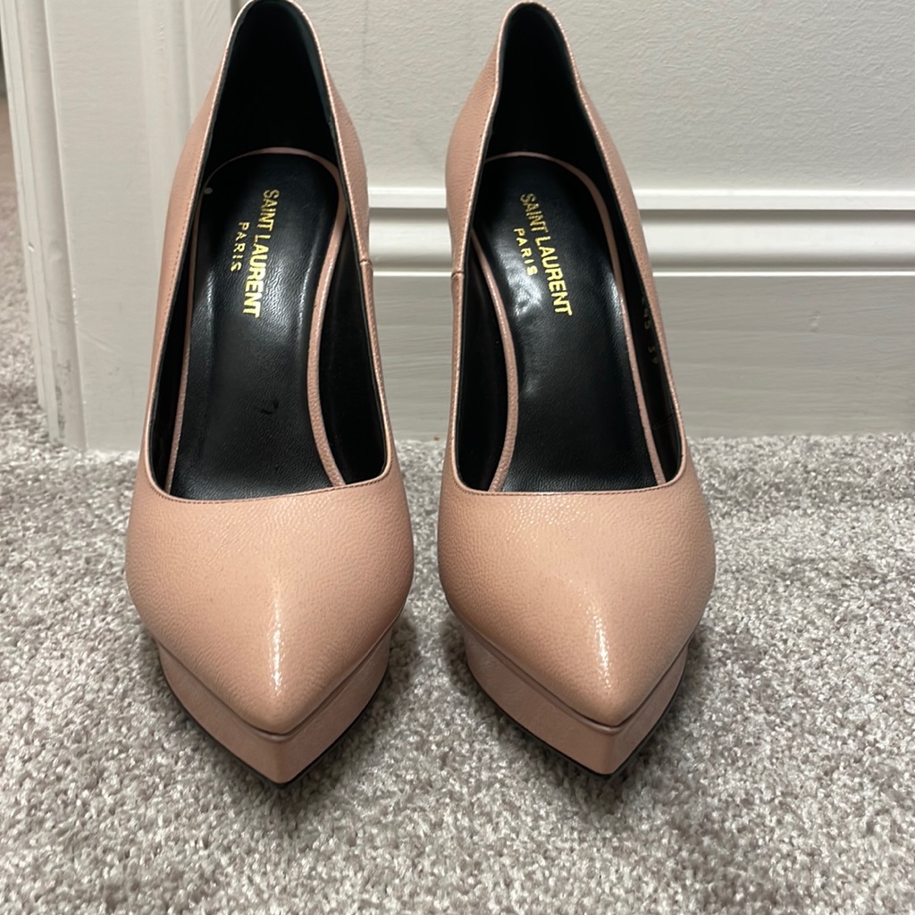 Saint Laurent Platform Leather Pumps